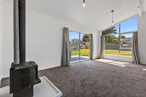 Photo of property in 6 Pukekohatu Street, Waitara, 4320