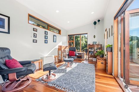 Photo of property in 65 Normandale Road, Normandale, Lower Hutt, 5010