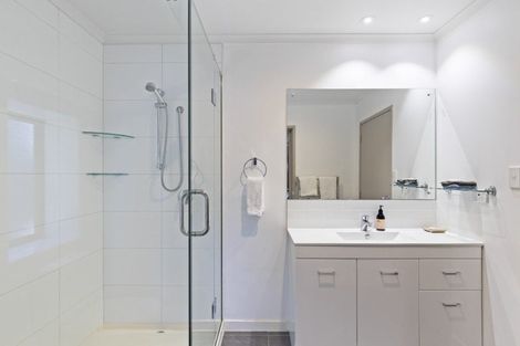 Photo of property in 1179 Devon Road, Bell Block, New Plymouth, 4373