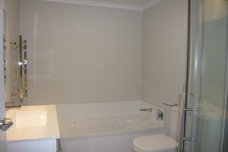 Photo of property in 22 Rebekah Crescent, Flagstaff, Hamilton, 3210