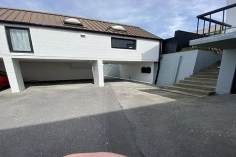 Photo of property in Pitarua Court, 9/11 Pitarua Street, Thorndon, Wellington, 6011