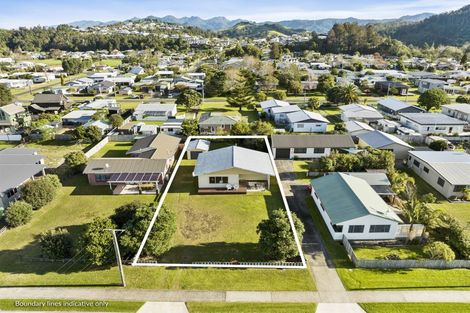 Photo of property in 115 Kiwi Road, Whangamata, 3620