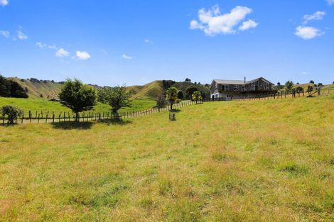 Photo of property in 74 Mania Road, Taumarunui, 3991