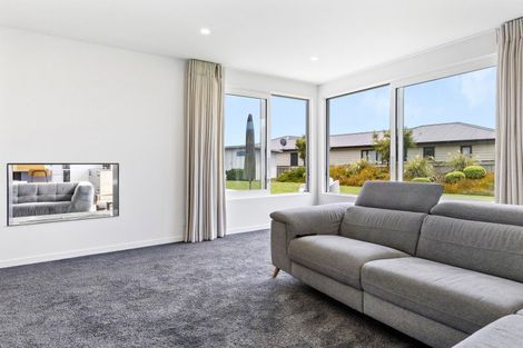 Photo of property in 8 Akatea Lane, Richmond Heights, Taupo, 3330