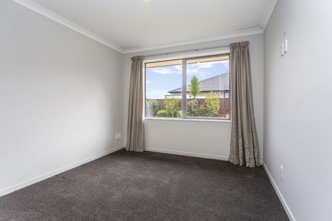 Photo of property in 17 Lloyds Close, Rolleston, 7614