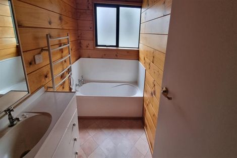 Photo of property in 6a Edward Street, Western Heights, Rotorua, 3015