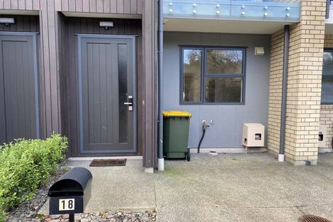 Photo of property in 18 Ti Kouka Lane, Sandringham, Auckland, 1025