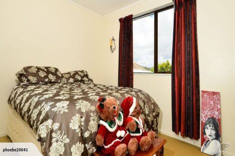 Photo of property in 1/5 Borich Road, Sunnyvale, Auckland, 0612