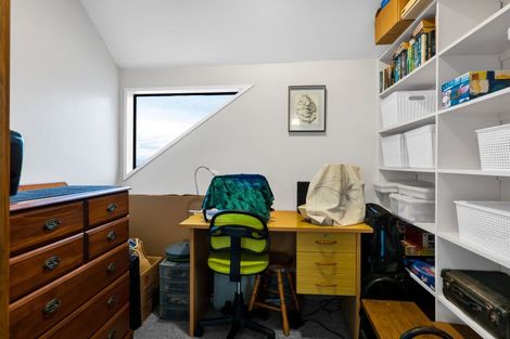 Photo of property in 52 Bayly Road, Blagdon, New Plymouth, 4310