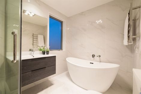 Photo of property in 20 Nephrite Lane, Henderson, Auckland, 0610