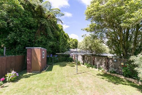 Photo of property in 2b Percy Dyett Drive, Karori, Wellington, 6012