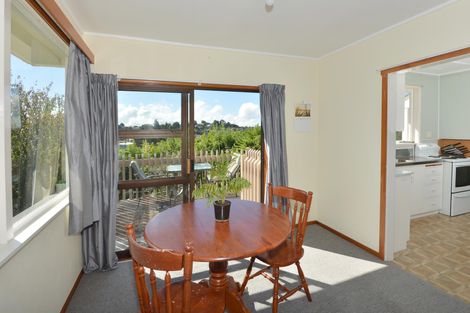 Photo of property in 43 Ogle Crescent, Te Kamo, Whangarei, 0112
