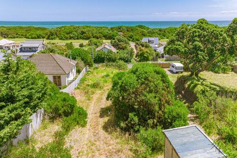 Photo of property in 60 Karaka Street, Castlecliff, Wanganui, 4501