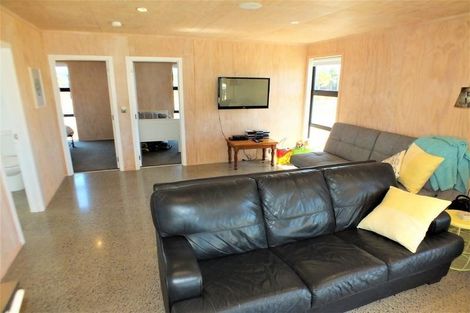 Photo of property in 108 Kelly Jade Avenue, Matarangi, Whitianga, 3592