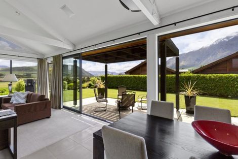 Photo of property in 22 Rannoch Drive, Jacks Point, Queenstown, 9371
