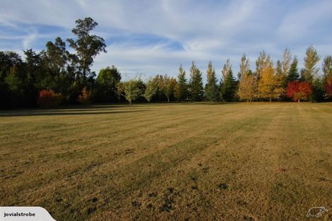 Photo of property in 2 Joshua Place, Helensburgh, Dunedin, 9010