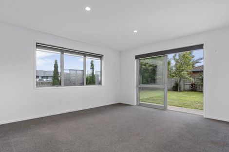 Photo of property in 17 Hoggard Place, Katikati, 3129