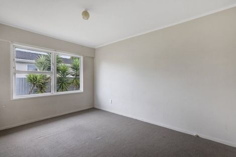 Photo of property in 76 Thompson Terrace, Manurewa, Auckland, 2102