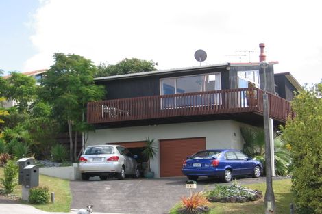 Photo of property in 29 Macnay Way, Murrays Bay, Auckland, 0630