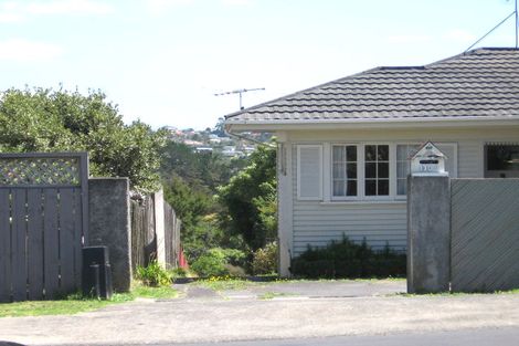 Photo of property in 2/130 Birkenhead Avenue, Birkenhead, Auckland, 0626