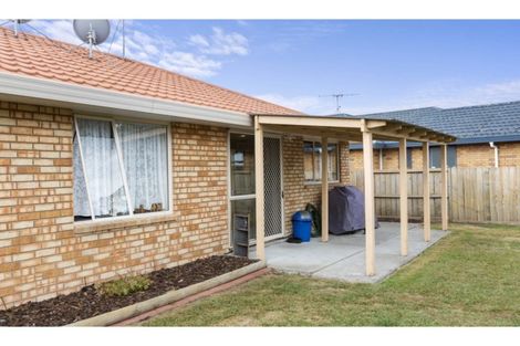 Photo of property in 10 Aldershot Place, Nawton, Hamilton, 3200