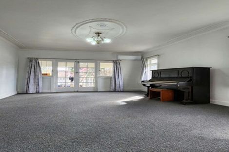 Photo of property in 114 Alcoba Street, Te Kamo, Kamo, 0112