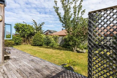 Photo of property in 25 Logan Avenue, Wharewaka, Taupo, 3330