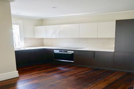 Photo of property in 9b Tudor Street, Devonport, Auckland, 0624