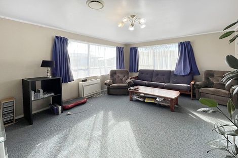 Photo of property in 6 Jupiter Street, Milson, Palmerston North, 4414