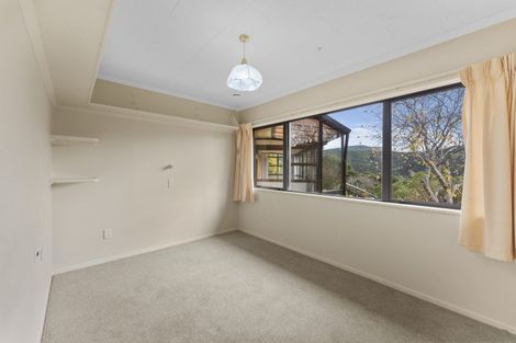 Photo of property in 59 Holborn Drive, Stokes Valley, Lower Hutt, 5019