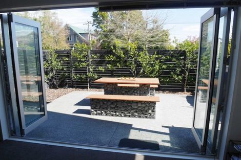 Photo of property in 142 Bishop Street, St Albans, Christchurch, 8014