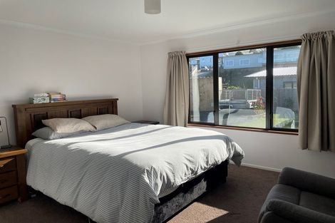 Photo of property in 12 Okahau Terrace, Warrington, 9471