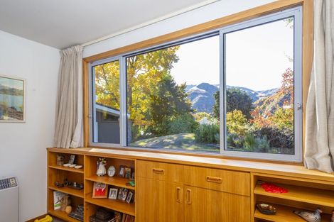 Photo of property in 1 Kent Street, Arrowtown, 9302