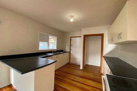 Photo of property in 162 Wainuiomata Road, Wainuiomata, Lower Hutt, 5014