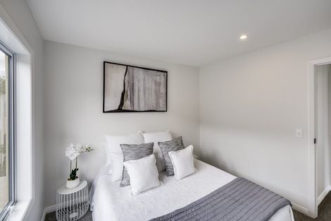 Photo of property in 9b Church Road, Taradale, Napier, 4112