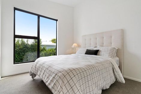 Photo of property in 6/82 East Coast Road, Milford, Auckland, 0620