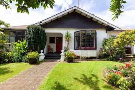 Photo of property in 33 Fitzroy Road, Fitzroy, New Plymouth, 4312