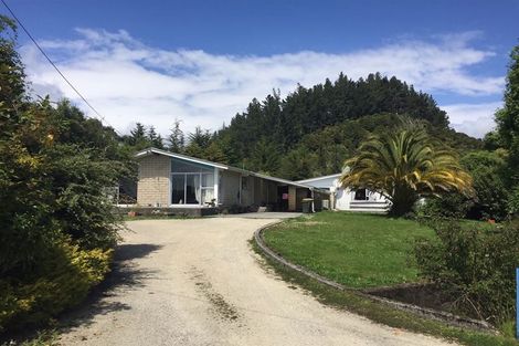 Photo of property in 290 Arthurstown Road, Ruatapu, Hokitika, 7883