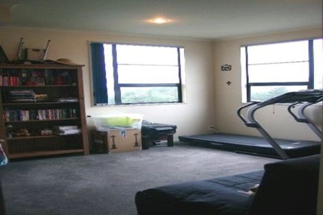 Photo of property in 57 Hawtrey Terrace, Churton Park, Wellington, 6037