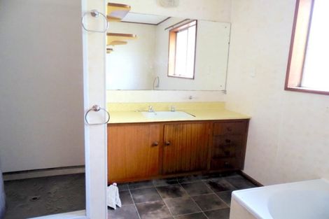 Photo of property in 333 Hendersons Road, Hoon Hay, Christchurch, 8025