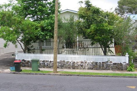 Photo of property in 30 Stanmore Road, Grey Lynn, Auckland, 1021
