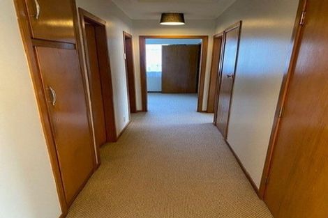 Photo of property in 18 Whakawhiti Street, Marfell, New Plymouth, 4310