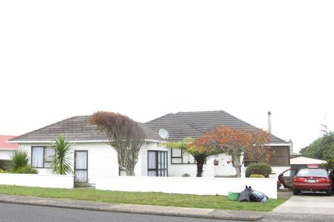 Photo of property in 11 Bowater Place, Manurewa, Auckland, 2102