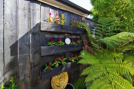 Photo of property in 63 Ferry Road, Clive, 4102