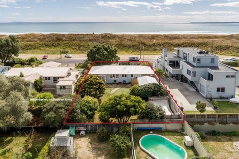 Photo of property in 686 Papamoa Beach Road, Papamoa Beach, Papamoa, 3118