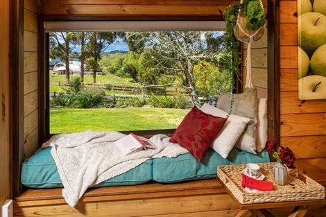 Photo of property in 32 Jeffs Road, Dairy Flat, Albany, 0794