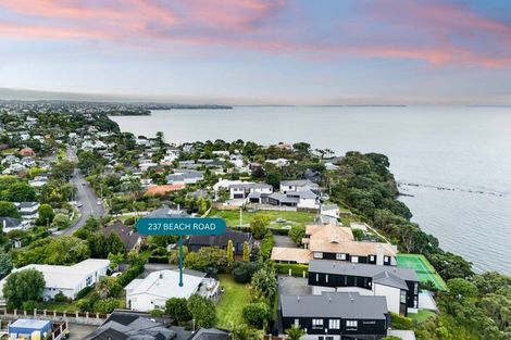 Photo of property in 237 Beach Road, Campbells Bay, Auckland, 0630