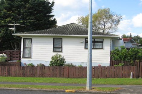 Photo of property in 1/41 Diorella Drive, Clover Park, Auckland, 2019