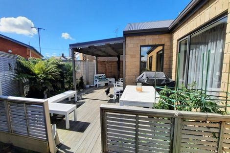 Photo of property in 44 Stewart Street, Balclutha, 9230