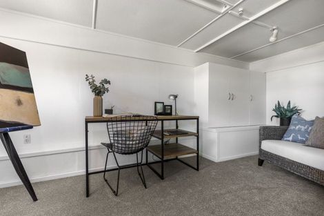 Photo of property in 6/40 Lake Road, Narrow Neck, Auckland, 0624